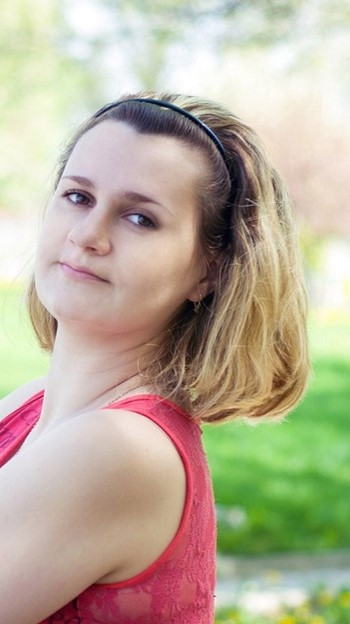 Ларина Анастасия Демьяновна.